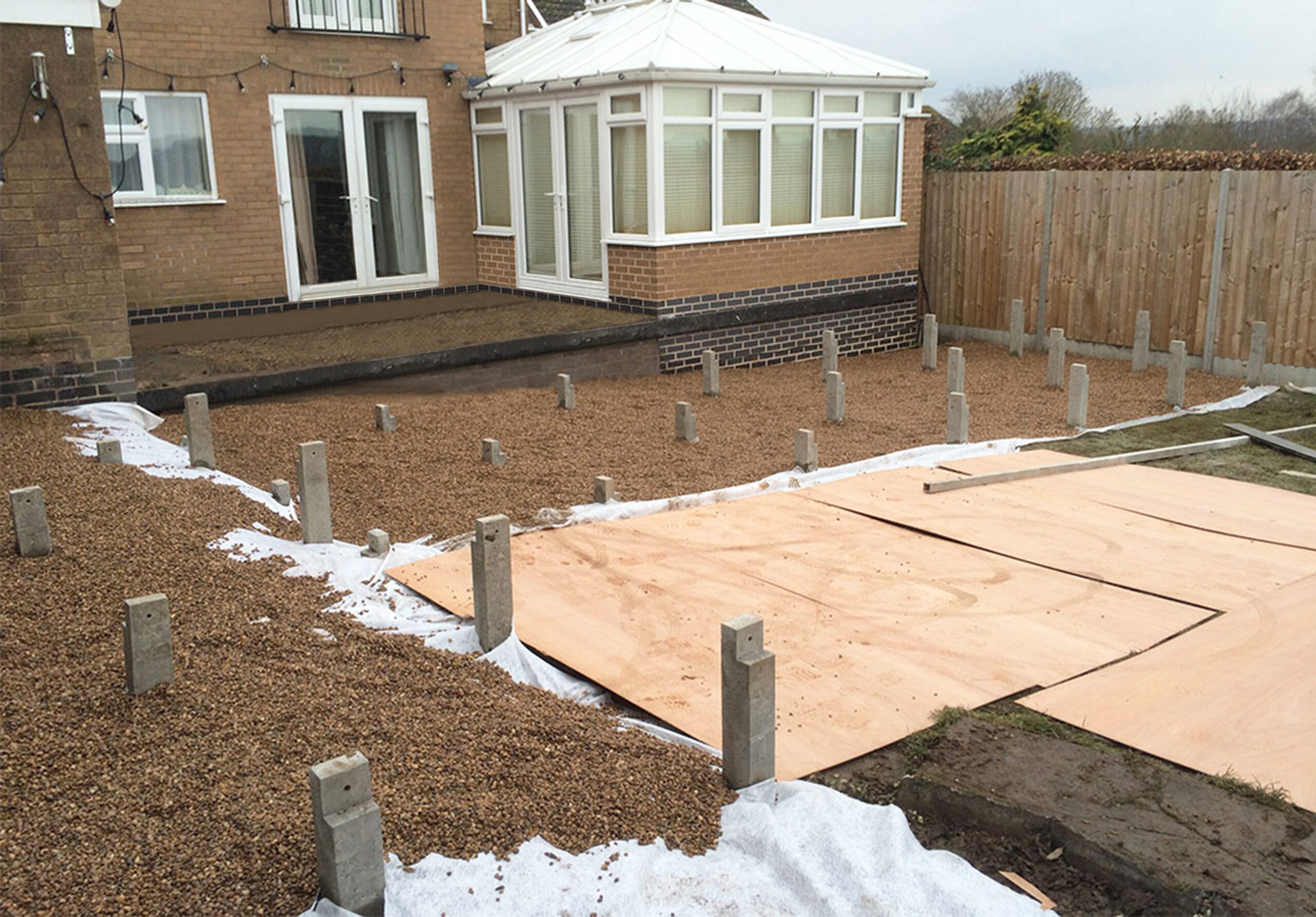 FP-McCann-Fencing-DeckPosts4
