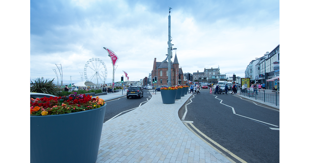 FP-McCann-surfacing-paving-plant-pots-at-town-hall-during-the-148th-open