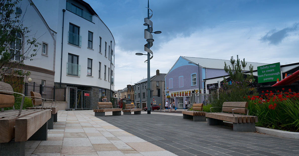 FP-McCanns-paving.-seating-flower-beds-and-lighting-in-Portrush-town