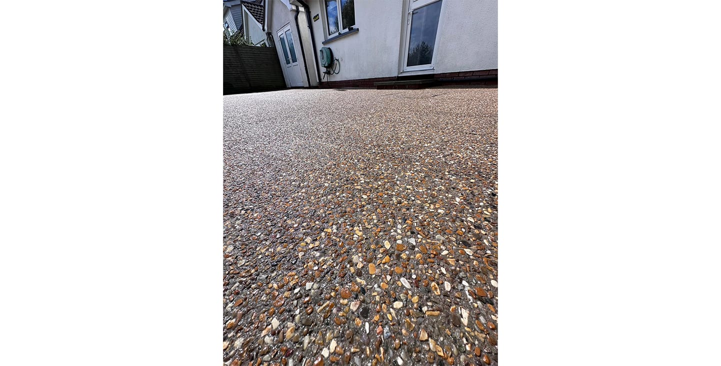 FP McCann Forest Flint Exposed Aggregate Concrete