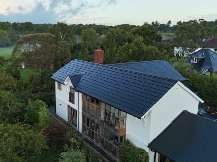 SolarTyle-Countryside-Installation-FP-McCann-Concrete-Roof-Tiles