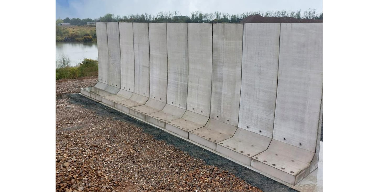FP McCann L Walls Precast Concrete 6M