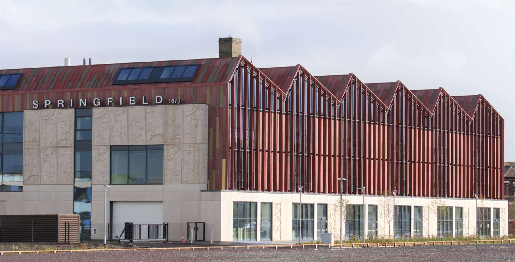 wide-shot-of-wolverhampton-school-of-architecture-fpmccann