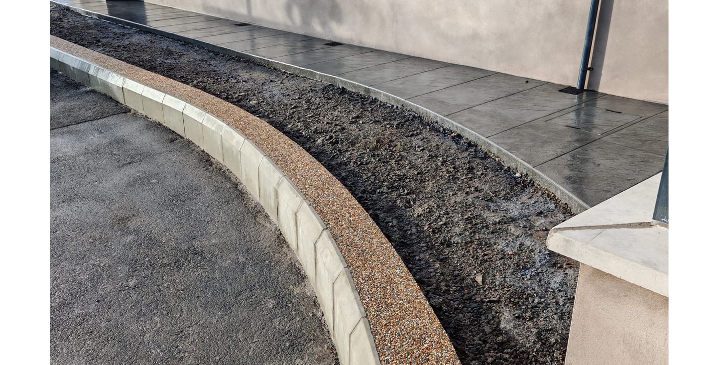 Estate Fencing Strip, Exposed Aggregate FP McCann